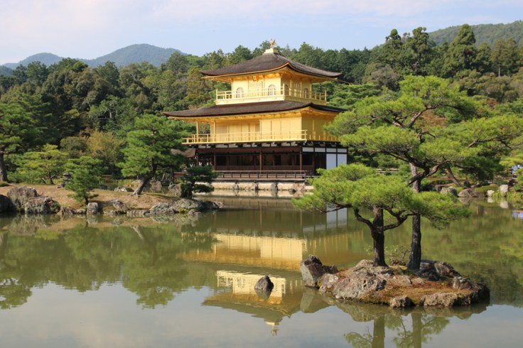 Kinkaku-ji: der berühmte Goldene Pavillon