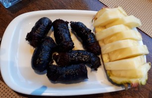 Blutwurst mit Ananas