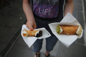 Rom Mercato Testaccio Canolli