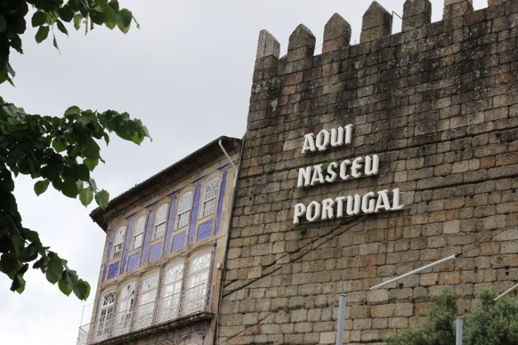 Portugal Guimaraes Aqui nasceu Portugal