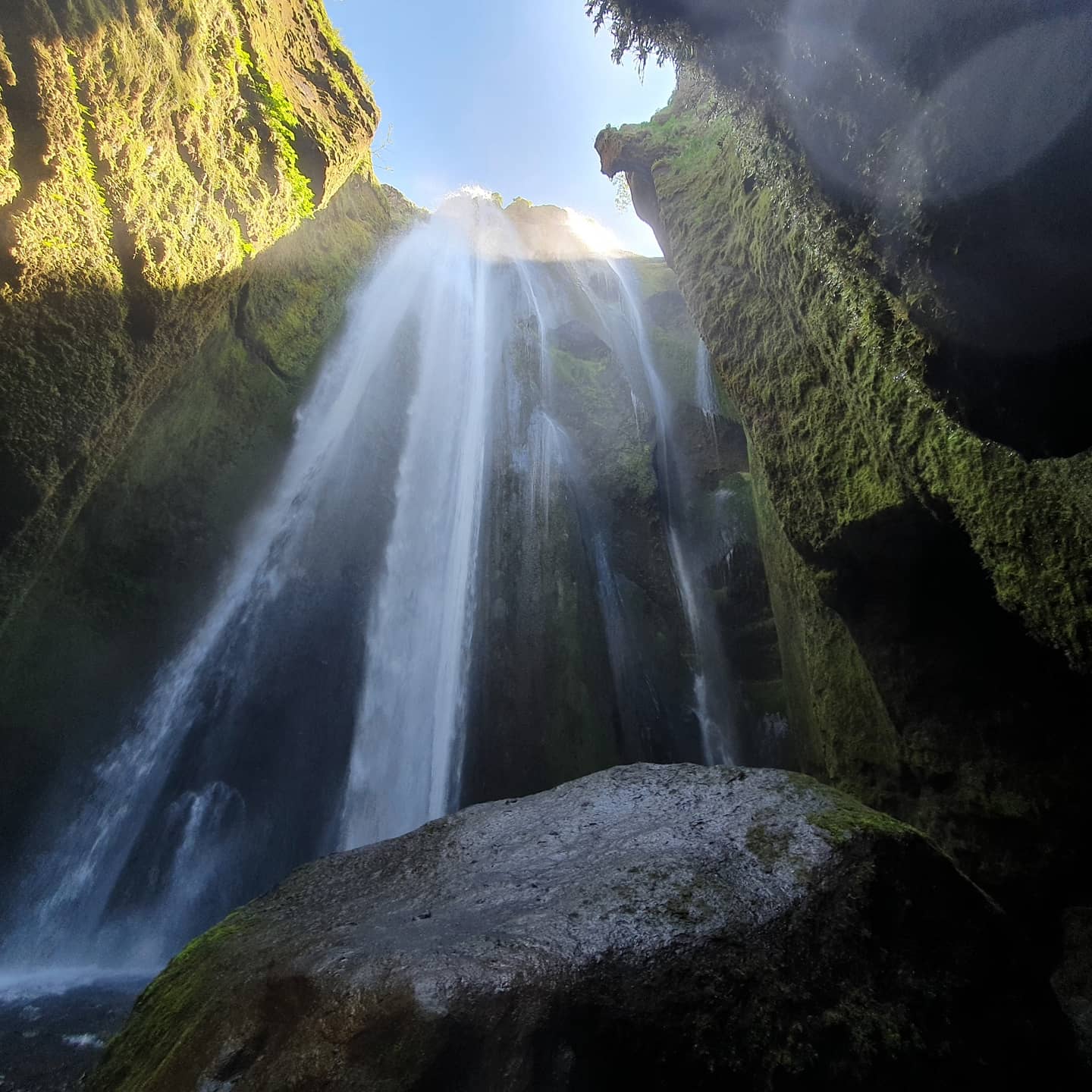 Island Gljufrabui bei Seljalandsfoss