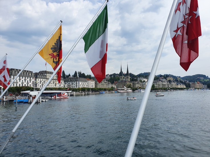 Luzern Uferpromenade Vierwaldstättersee