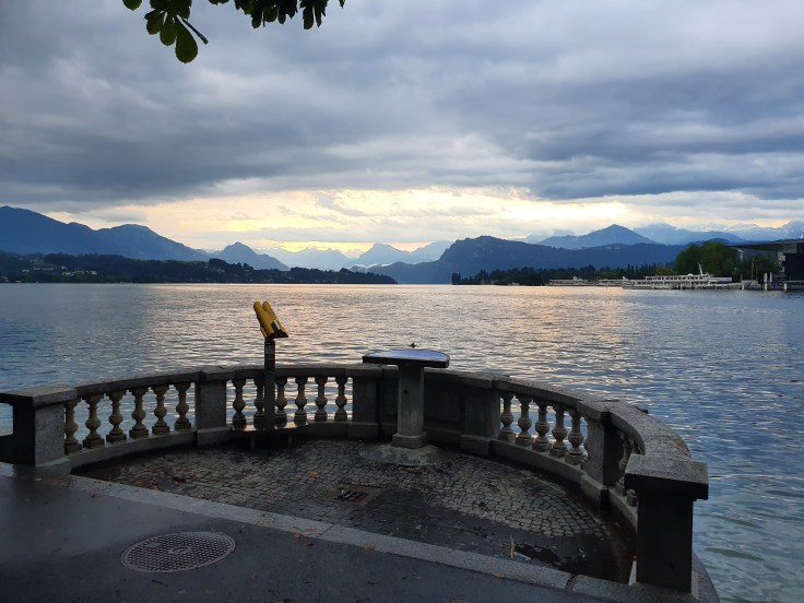 Luzern Uferpromenade Vierwaldstättersee