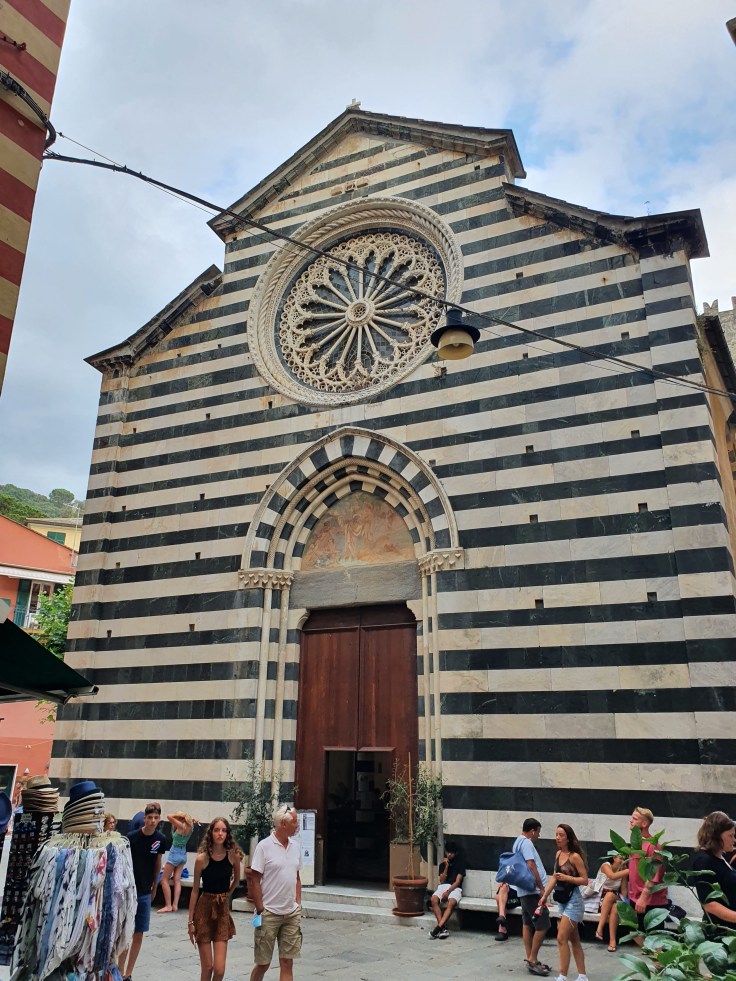 Cinque Terre Monterosso al Mare Chiesa di San Giovanni Battista