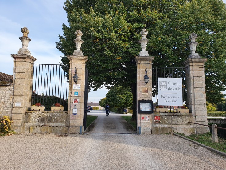 Chateau de Gilly Eingangstor