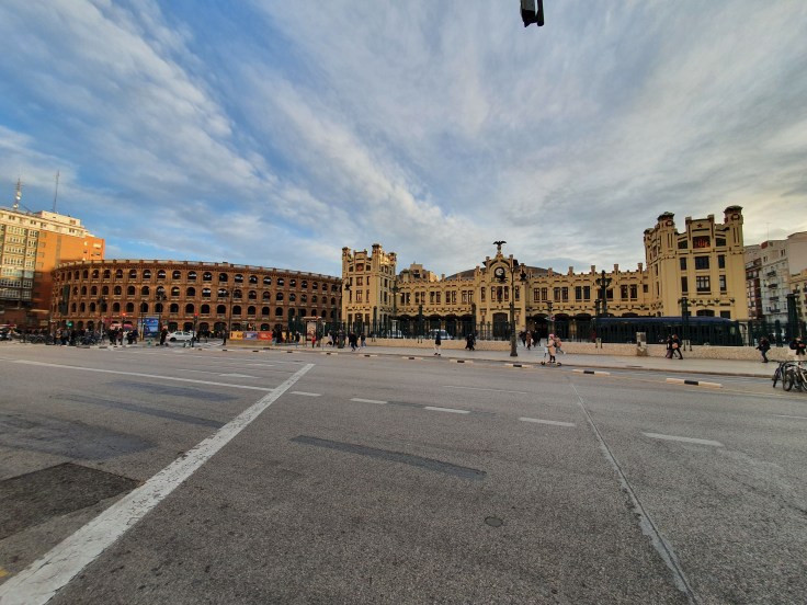 Valencia Nordbahnhof Estacio del Nord und Stierkampfarena