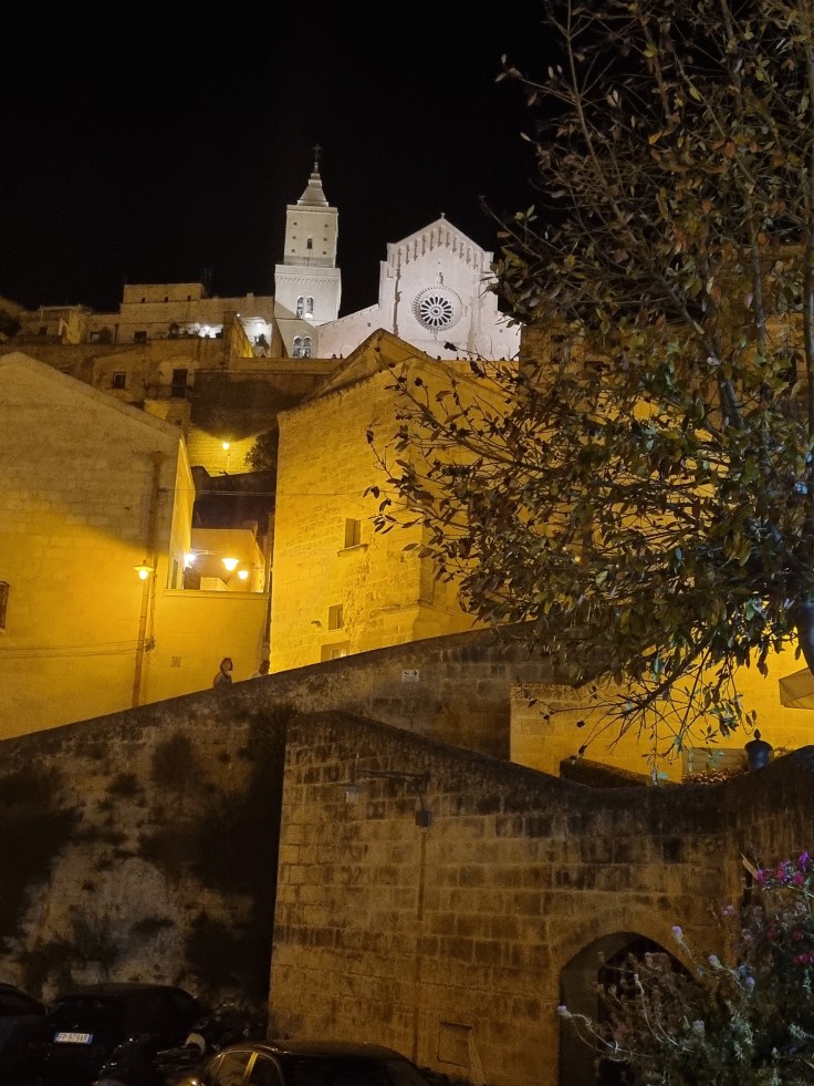 Matera bei Nacht
