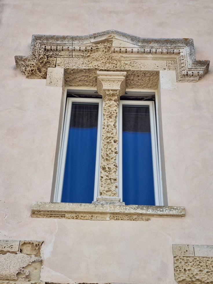 Otranto: Seeluft greift Kalkstein an