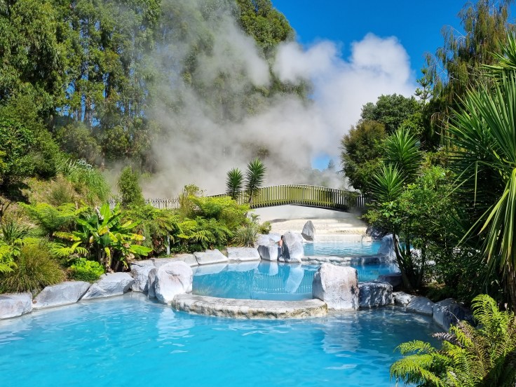 Wairakei Terraces Hot Springs