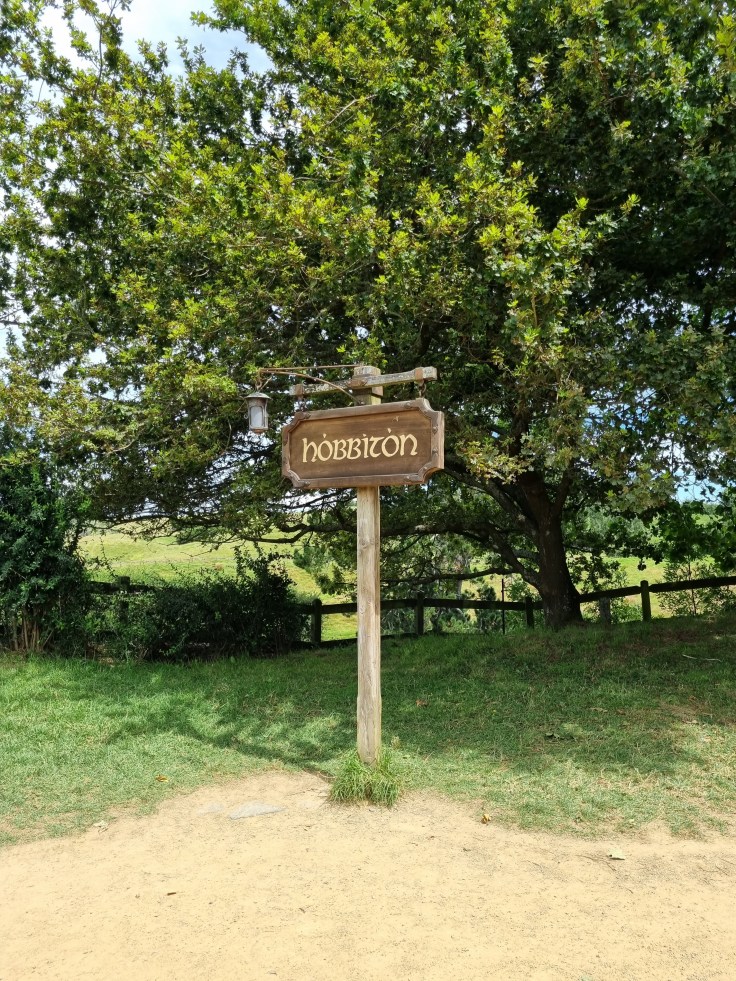 Hobbiton Schild