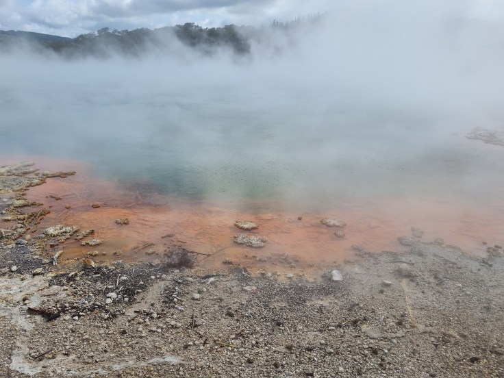 Waiotapu Champagne Pool