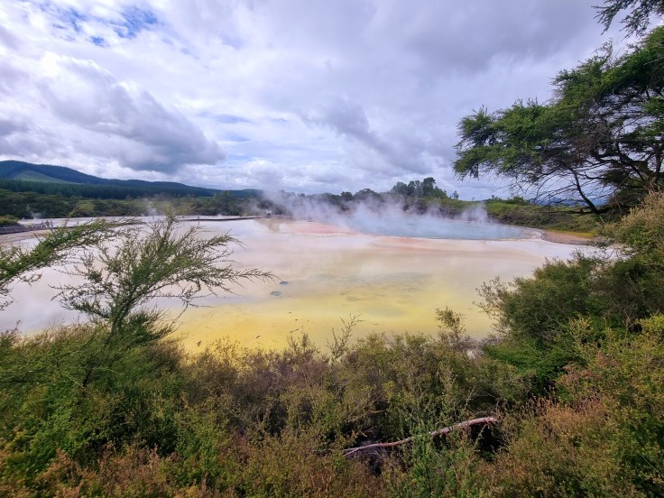 Waiotapu Champagne Pool
