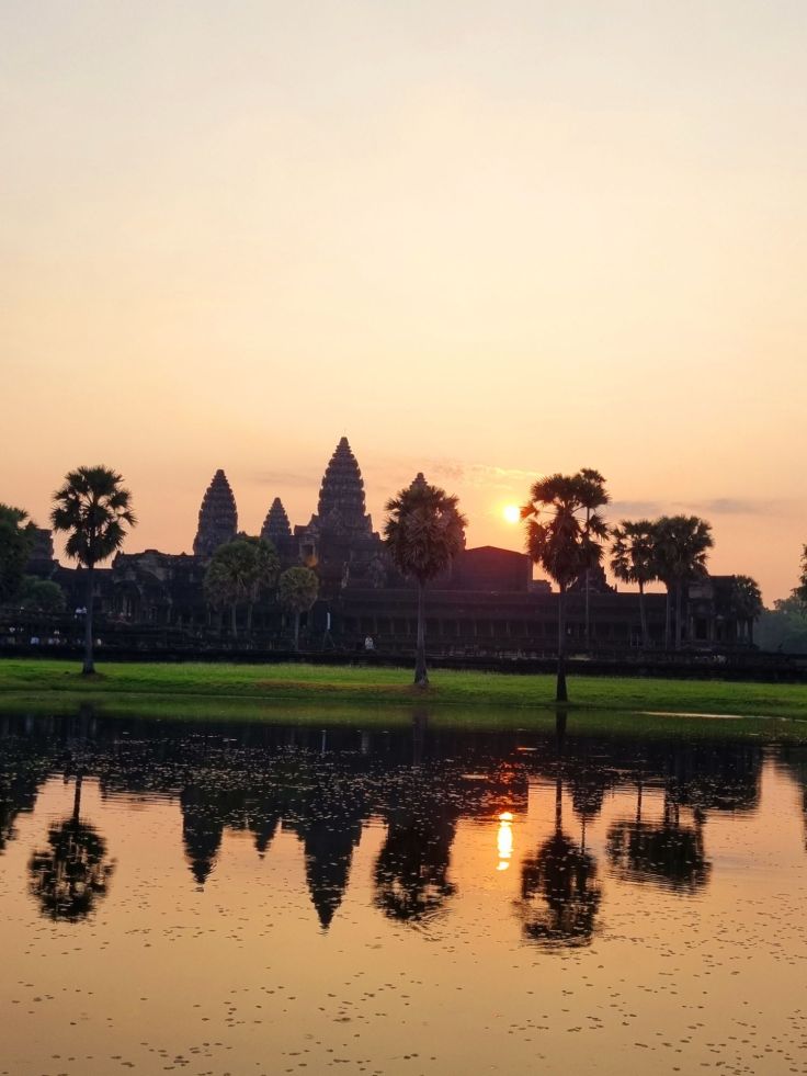 Kambodscha - Angkor Wat bei Sonnenaufgang