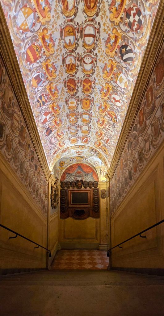 Bologna: Palazzo dell' Archiginnasio