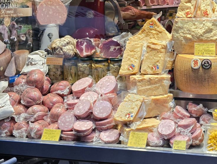 Mortadella, Parmesan und Salame rosa