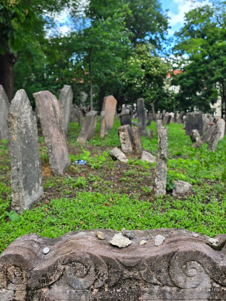 Prag: Alter Jüdischer Friedhof in der Josefov