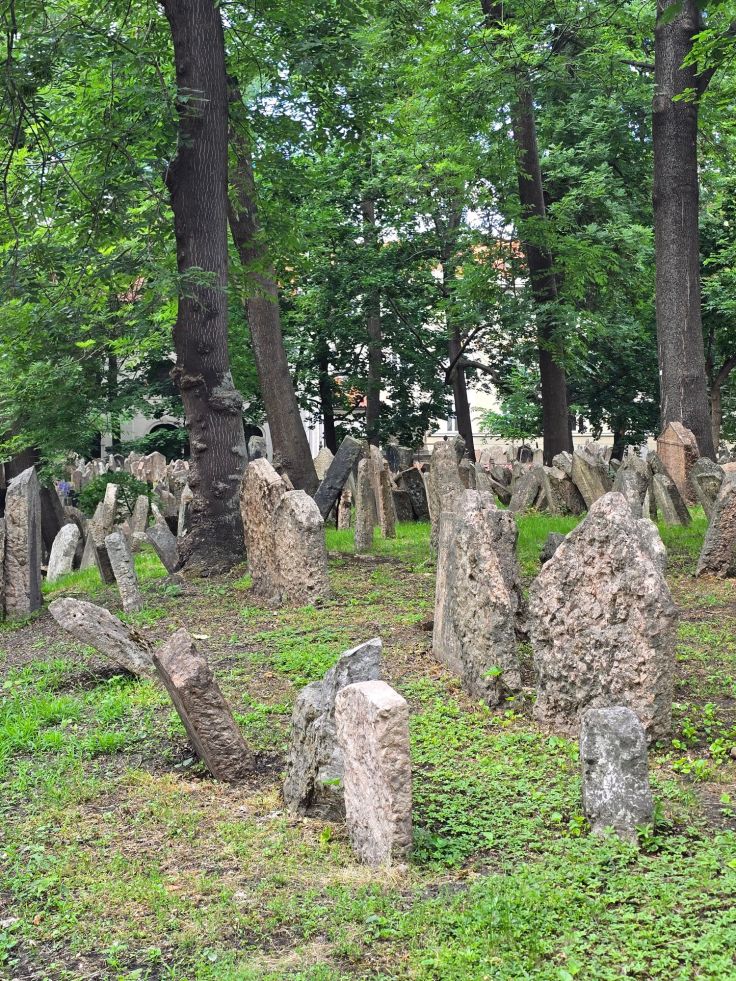 Prag: Alter Jüdischer Friedhof in der Josefov