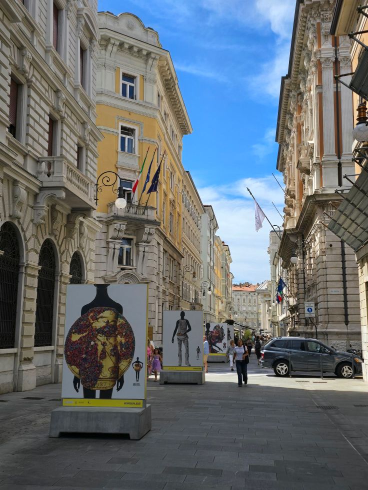 Triest: Via Roma