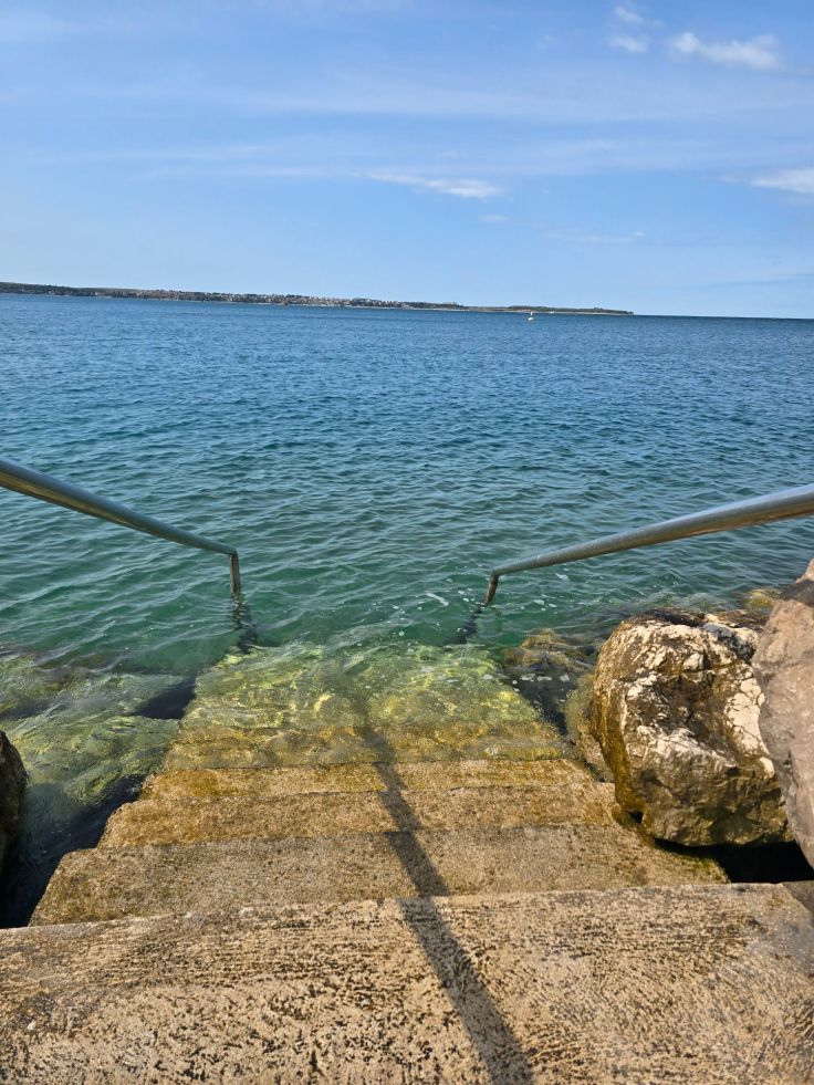 Piran: Einstieg ins glasklare Wasser
