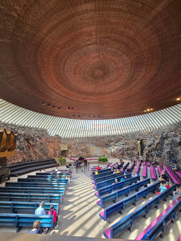 Helsinki: Temppeliaukio-Kirche (Felsenkirche)